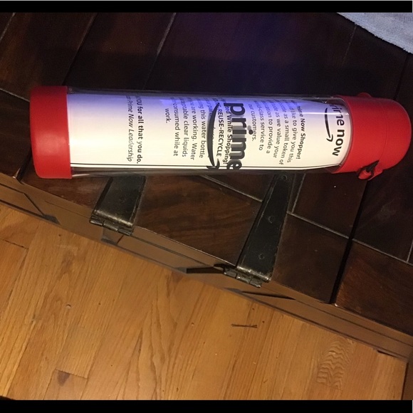 Amazon essential workers brand new water bottle - Picture 6 of 8